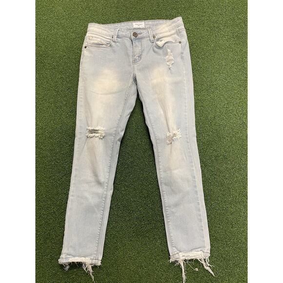 GOGO Mom Jeans Womens Size 7 Light Wash Denim - Picture 1 of 7
